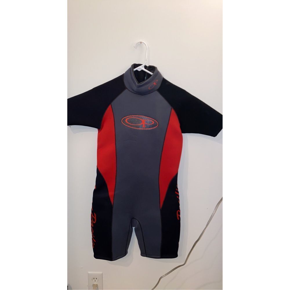 OP Wetsuit‎